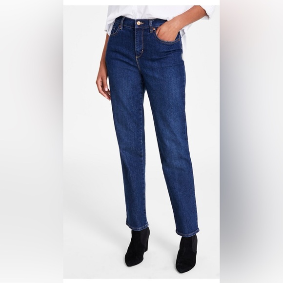 New Gloria Vanderbilt Jeans Classic straight leg style - Picture 2 of 6